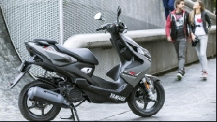 nowa Yamaha Aerox 4