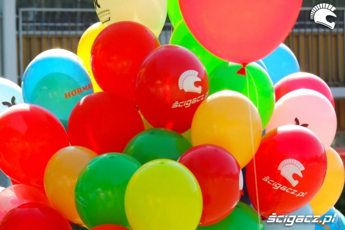 Balony scigacza w Centrum Zdrowia Dziecka