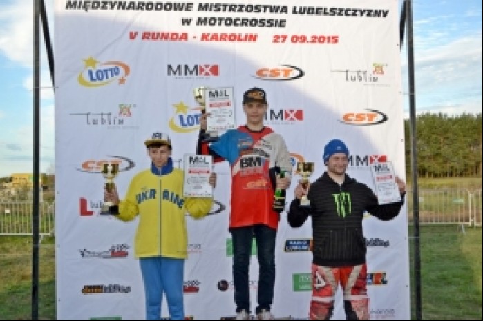 podium MML Karolin 2015