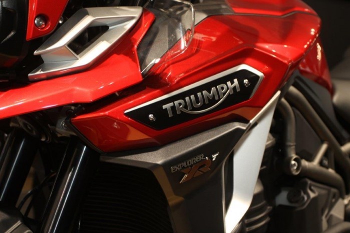 Nowy Triumph Explorer XR 2016 logo