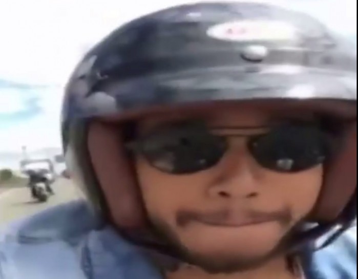Lewis Hamilton na motocyklu