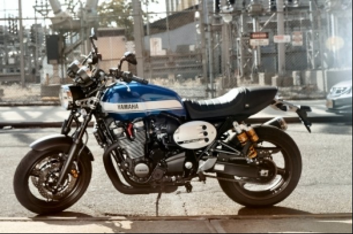 yamaha xjr1300 2016 niebieska