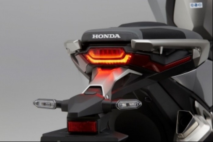 Honda X ADV 2017 21