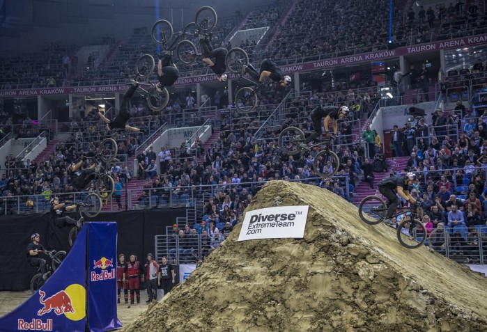 Diverse NIGHT of the JUMPs Krakow Tauron Arena 2017 04