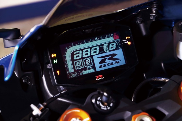 2019 Suzuki GSX R 1000 action 49