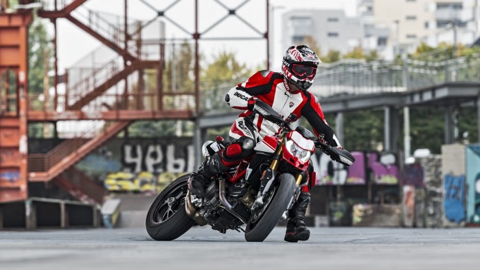 Ducati Hypermotard 950 2019 14