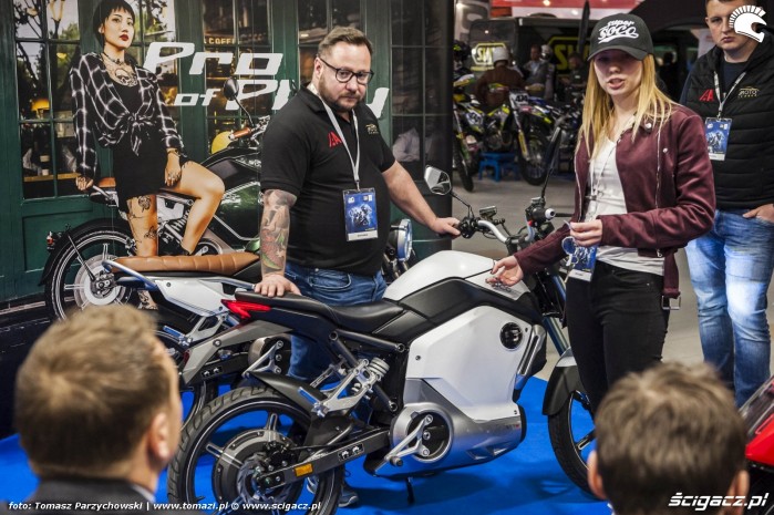 Warsaw Motorcycle Show 2019 Super Soco 08