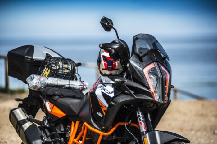 2 blisko KTM 1290 Super Adventure R test motocykla morze 4