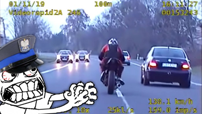 ucieczka przed policja na motocyklu z