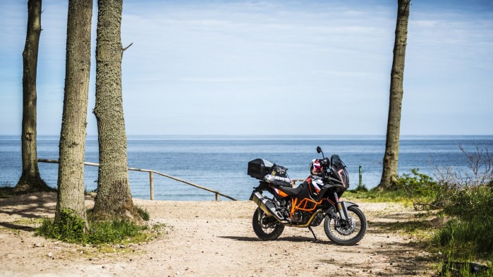motocyklem nad morze