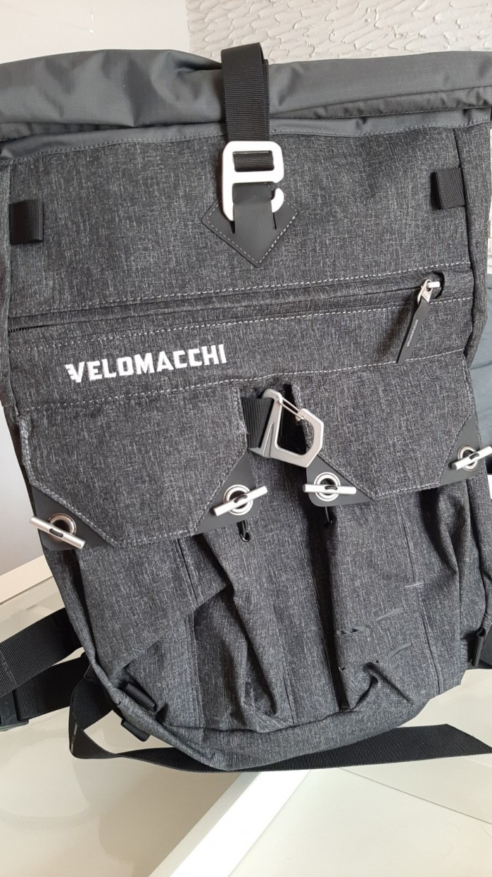 09 Velomacchi Speedway Backpack 28L plecak motocyklowy