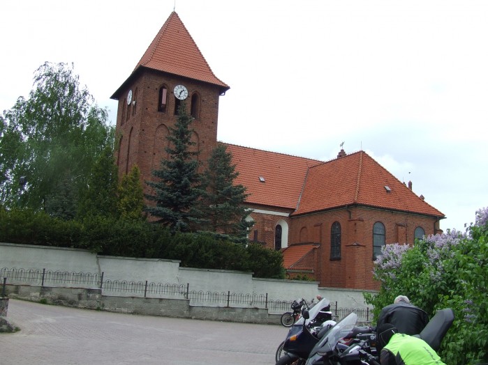 11 Na plebanii tego kosciola w Skorczu uraczono nas obiadem i przepysznymi faworkami