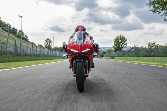 06 Ducati Red Track Academy
