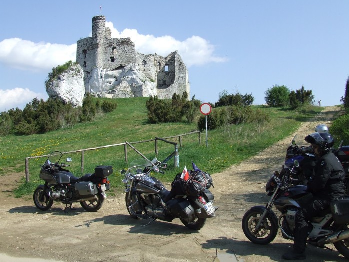 11 Kolejny zamek w Mirowie jest rekonstruowany