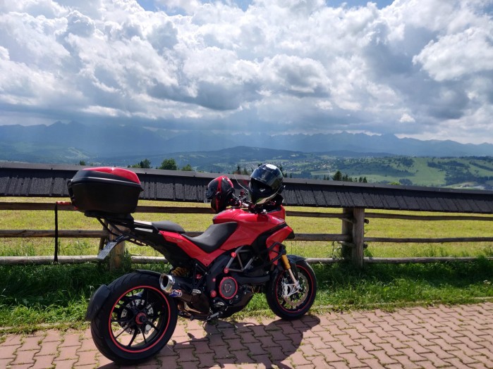 32 Ducati Multistrada 1200 S widok na gory