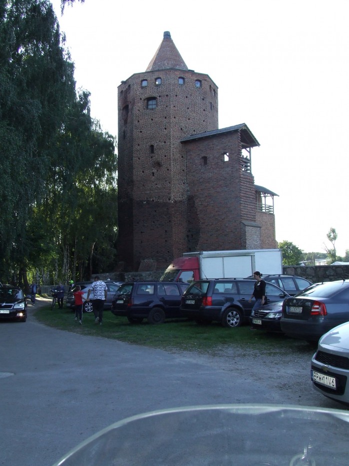 15 Resztki sredniowiecznego zamku w Rawie Mazowieckiej