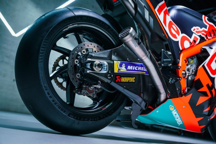 Red Bull KTM RC16 tylne kolo