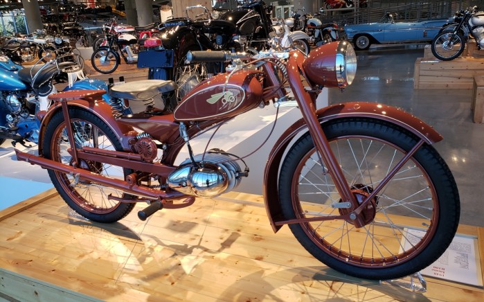 Motocykl Imme R100 z 1948 roku eksponowany w Barber Motorsports Museum. Fotografia Wojtek Mi za