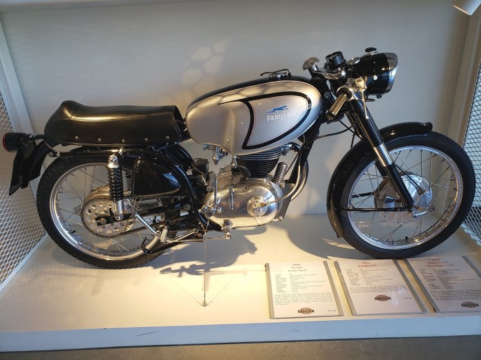 Motocykle Parilla eksponowane w amerykanskim muzeum Barber Motorsport Fotografie Wojtek Miezala 6