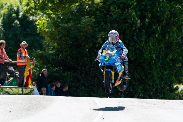 lee johnston supertwin tt r1
