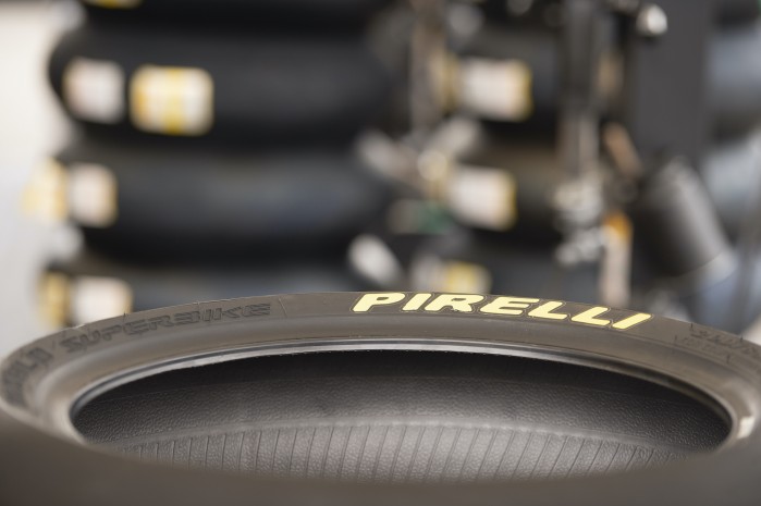 pirelli diablo superbike detail