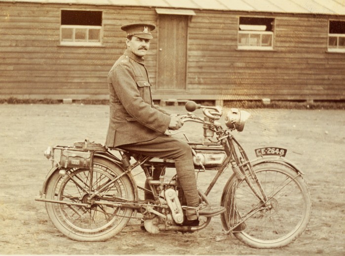 Angielski motocykl Rover w armii brytyjskiej