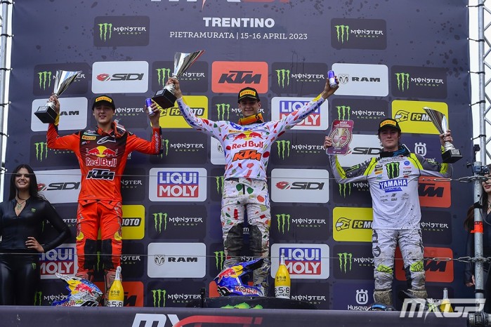 MX2 podium