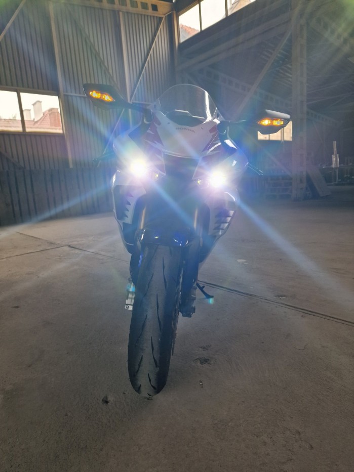 19 Honda CBR 1000RR R SP Fireblade reflektor