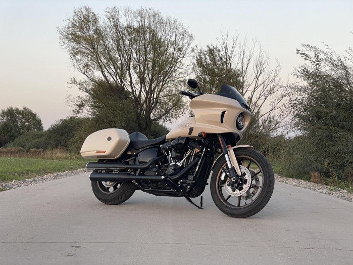 01 Harley Davidson Low Rider ST test