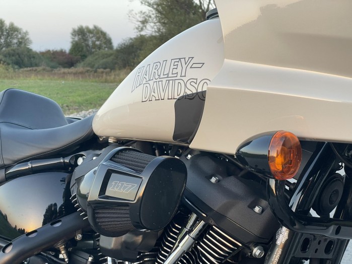 09 Harley Davidson Low Rider ST filtr powietrza