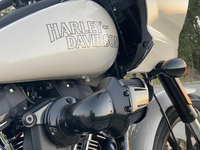 15 Harley Davidson Low Rider ST 2023