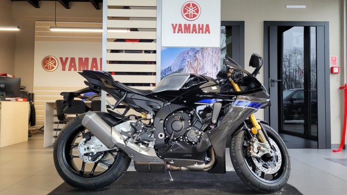 Yamaha YZF R1M