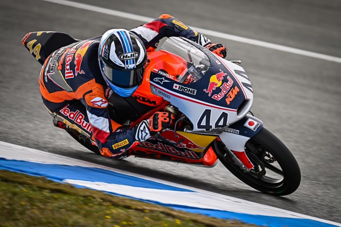 Milan Pawelec na torze Jerez podczas 1 rundy Red Bull Rookies Cup