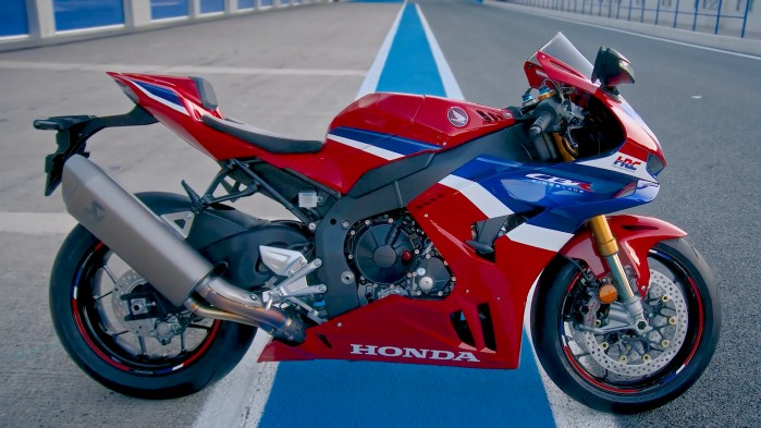 Honda CBR1000RR R SP na rok 2024