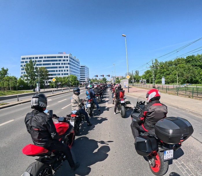 12 Ducati na ulicy We Ride As One Krakow 2024