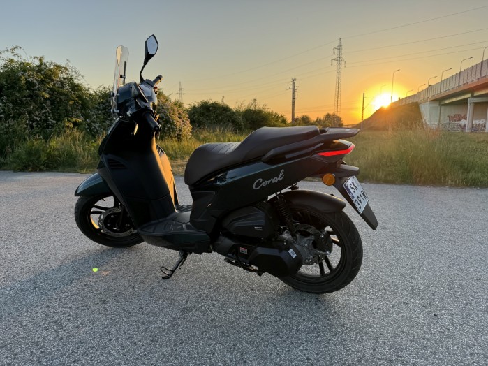 07 Barton Coral 125 zachod slonca