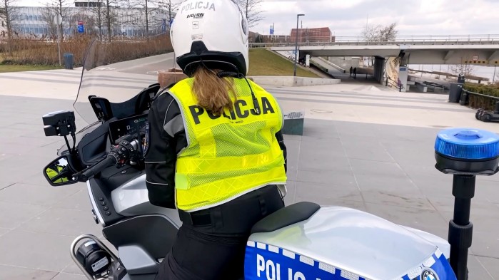 policja motocyklistka 1