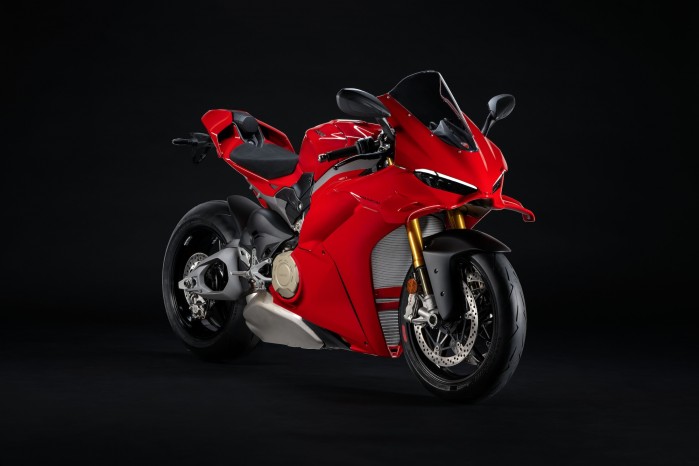 ducati panigale v4 2025 08