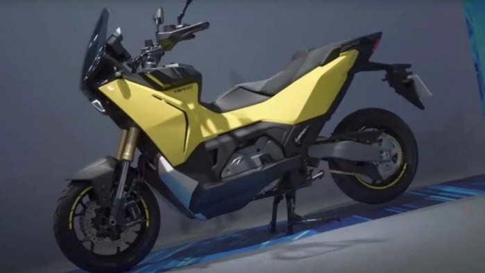 kymco cv r5 03