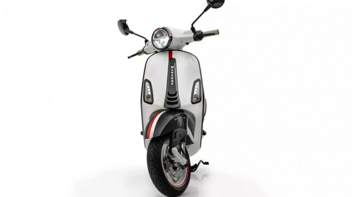 Vespa Elettrica Monaco Edition 6