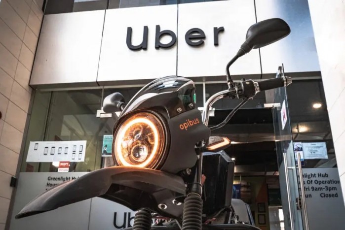 uber motocykl 2