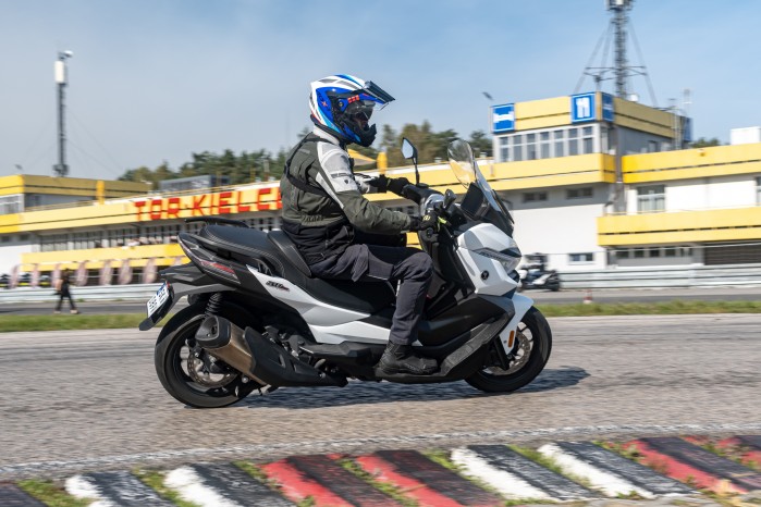 08 Voge Tor Kielce Miedziana Gora 2024