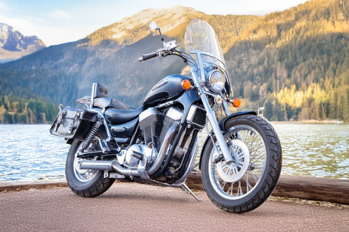 suzuki 1400 intruder