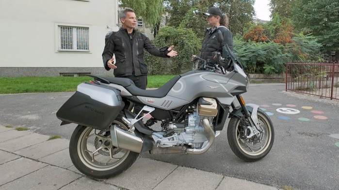 01 Moto Guzzi V100 Mandello Gamonie Wybieraja Konie