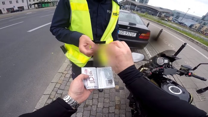 dokumenty policja prawo 1