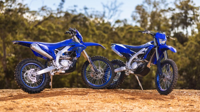 2024 Yamaha WR450F EU Icon Blue Static 005 03