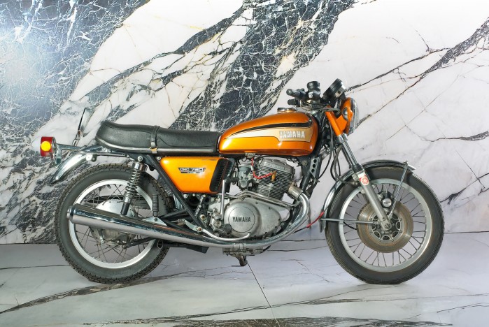 YamahaTX750