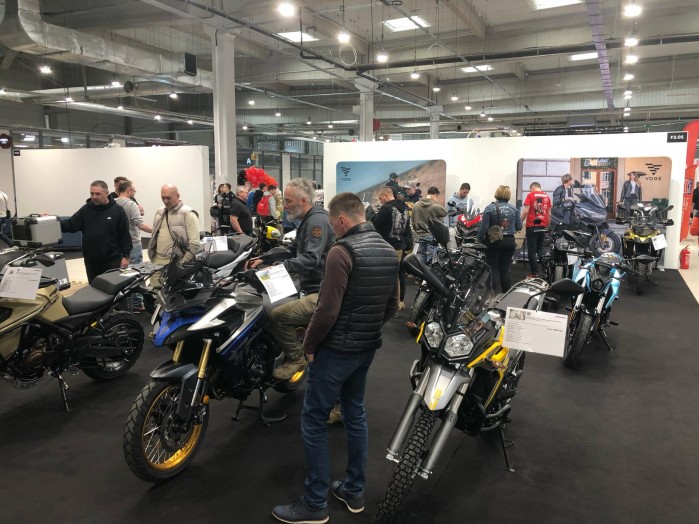 01 warsaw motorcycle show 2025 voge stoisko