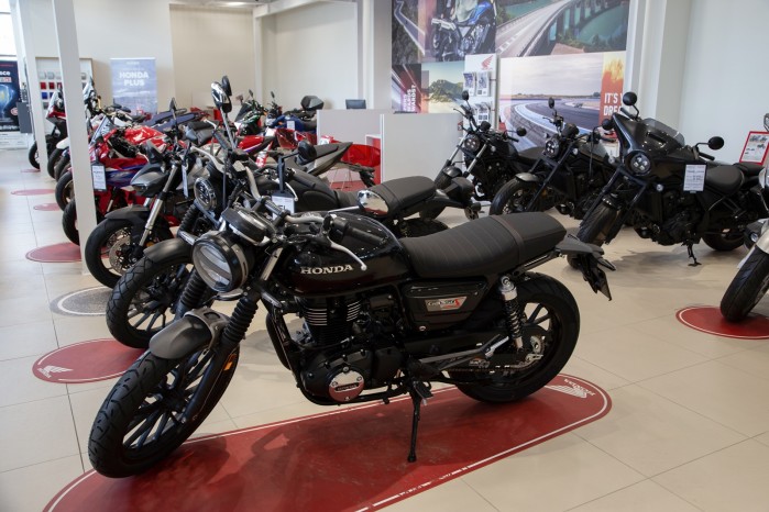 Nowy salon Honda Wyszomirski w Warszawie motocykle