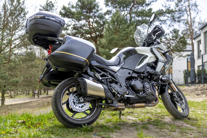 03 Kawasaki Versys 1100 2025 z kuframi